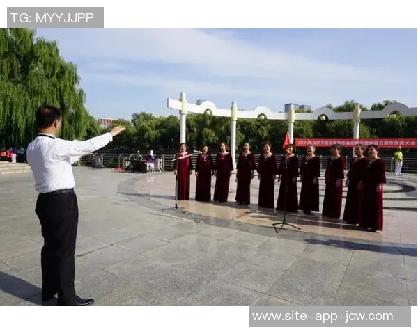小丁的康复之路:追梦的坚持与无畏 小丁的康复之路:追梦的坚持与无畏