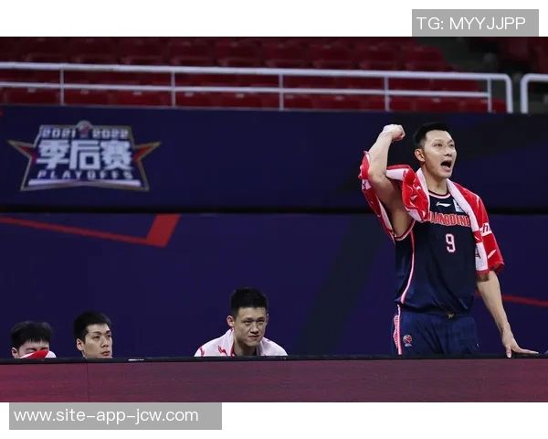 独砍27分宛若天神下凡！悲壮一战易建联无需道歉