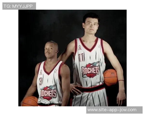 真兄弟!弗朗西斯亲笔信回忆火箭如何选中姚明的传奇时刻 真兄弟!弗朗西斯亲笔信回忆火箭如何选中姚明的传奇时刻