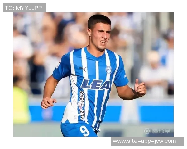 主帅选择让萨迪克上场而非自己,皇社前锋卡里卡布鲁发怒 主帅选择让萨迪克上场而非自己,皇社前锋卡里卡布鲁发怒