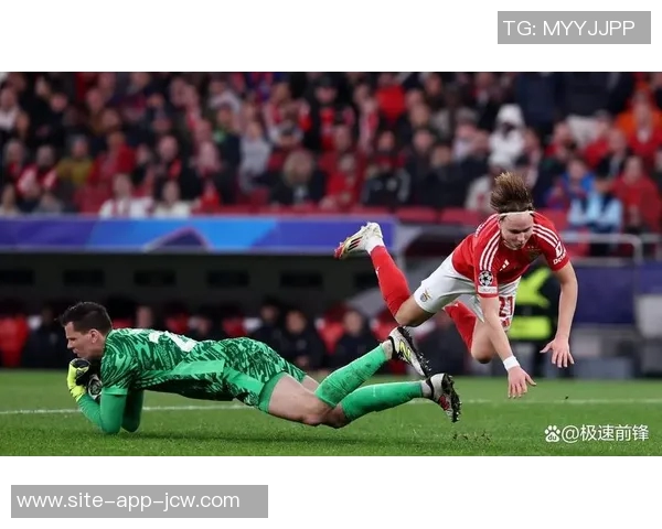 什琴斯尼:我对塞维利亚丢球后没笑,当时一点也笑不出来 什琴斯尼:我对塞维利亚丢球后没笑,当时一点也笑不出来