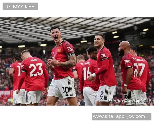 曼联今夏有望以7000万镑签下亚当·沃顿，重塑中场新气象