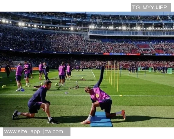 阿斯：诺坎普的主队更衣室还没装修好，巴萨已要求尽快完工